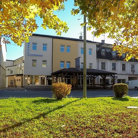 Hotel Zvonimir Otocac Exterior photo